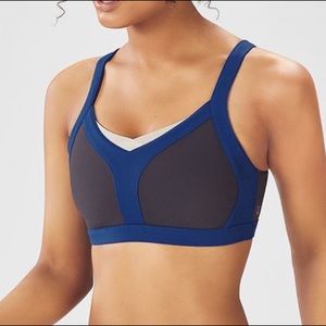 NWT Fabletics Shira Sports Bra so 2XL